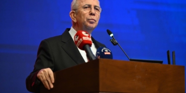 Müslim Sarı’nın Eleştirileri Sonrası Mansur Yavaş Partisinden İstifa Etti