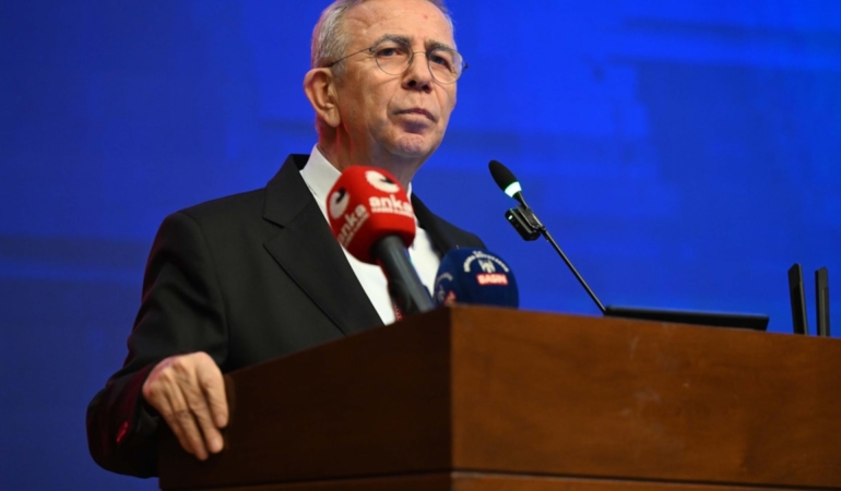 Müslim Sarı’nın Eleştirileri Sonrası Mansur Yavaş Partisinden İstifa Etti