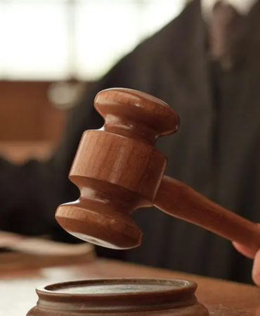 İspanya'da İşine Üç Günde Dönen Çalışanın Kıdem Tazminatını İadesine Hükmedildi
