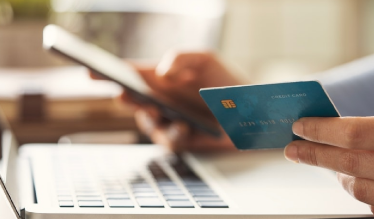 E-Ticaret Alışverişlerinde Sipariş Bilgileriyle Yapılan IBAN Dolandırıcılığına Karşı Uyarı Yapıldı