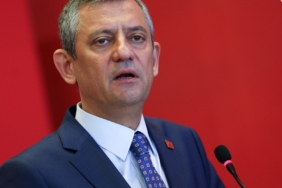 Özgür Özel Milletvekili Çalışma Toplantısında Yerel Seçim ve Bütçe Mesajları Verdi