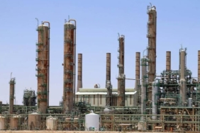 ABD'de ticari ham petrol stokları 900 bin varil artış kaydetti