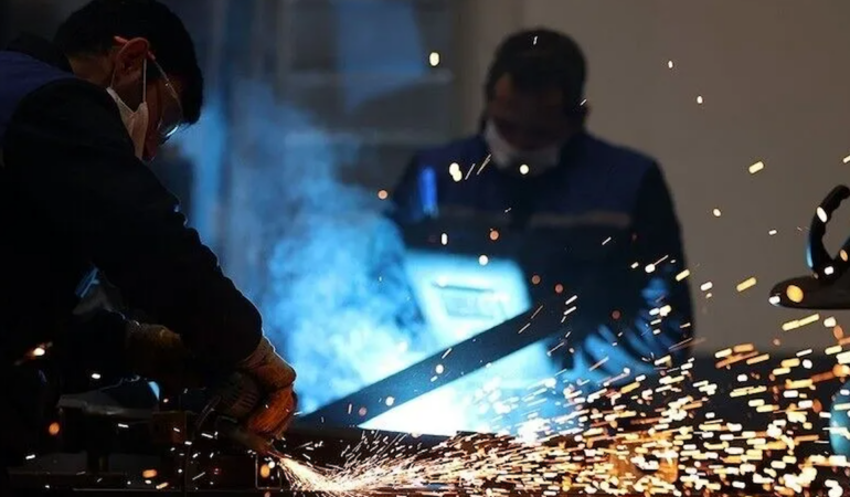 İSO Türkiye İmalat PMI eylülde 47,9 seviyesine inerek daralmanın sürdüğünü gösterdi