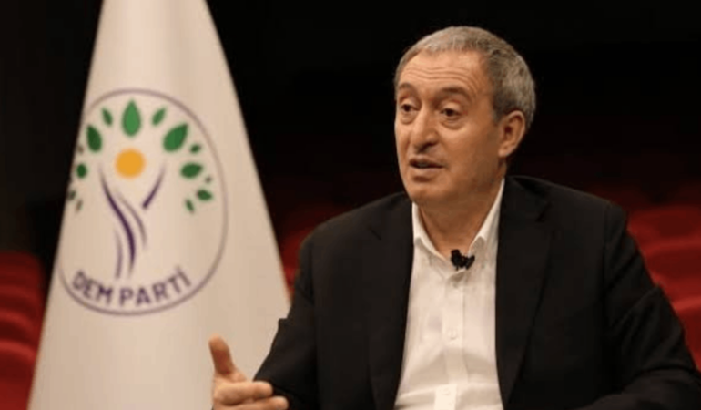 Tuncer Bakırhan TBMM Grup Toplantısında Kayyum Uygulamalarına ve Sansüre Tepki Gösterdi