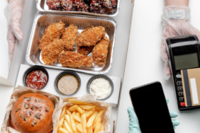 Uber kurumsal yemek platformu ezCater’ı 2,3 milyar dolara satın alıyor