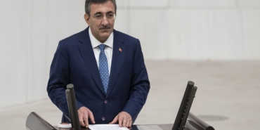 Cumhurbaşkanı Yardımcısı Yılmaz'dan Fon Açıklaması